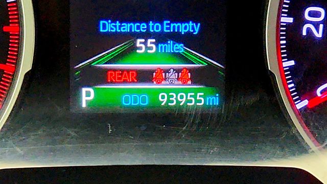 2021 Toyota RAV4 XLE Premium - 23011351 - 14