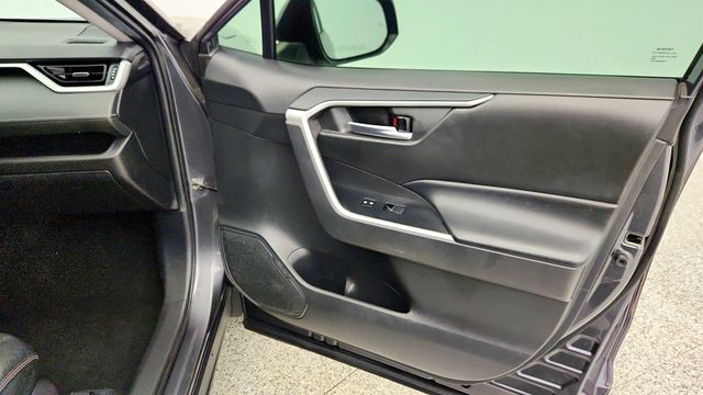 2021 Toyota RAV4 XLE Premium - 23011351 - 24
