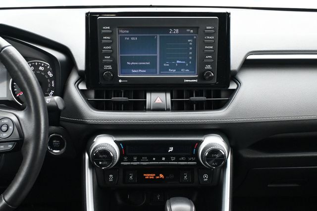 2021 Toyota RAV4 XLE Premium AWD - 22840943 - 10