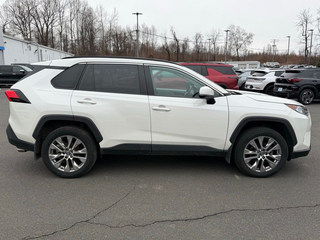2021 Toyota RAV4 XLE Premium AWD - 22956643 - 7