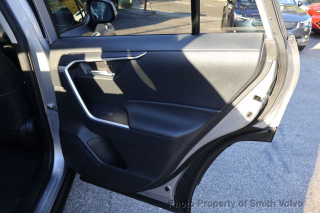2021 Toyota RAV4 XLE Premium AWD - 23092031 - 17