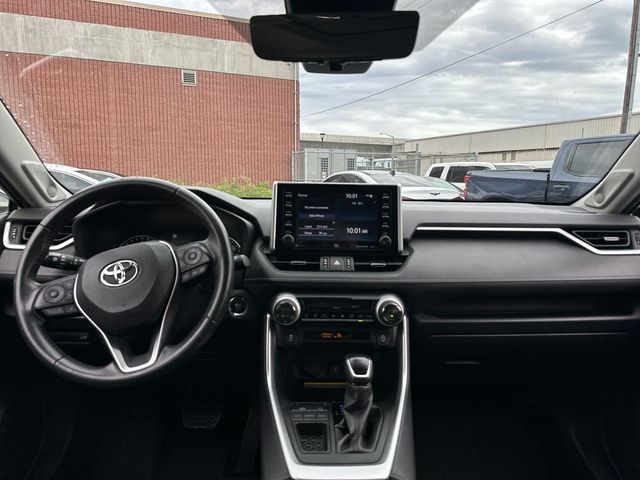 2021 Toyota RAV4 XLE Premium FWD - 23011434 - 12
