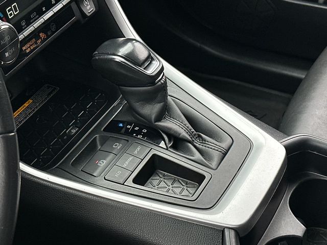 2021 Toyota RAV4 XLE Premium FWD - 23011434 - 17