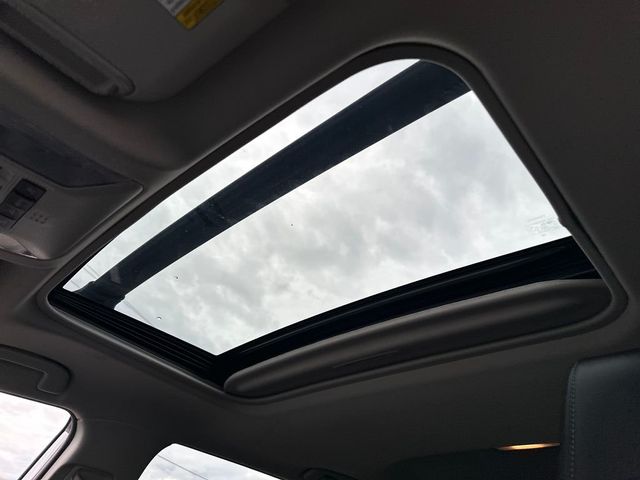 2021 Toyota RAV4 XLE Premium FWD - 23011434 - 18