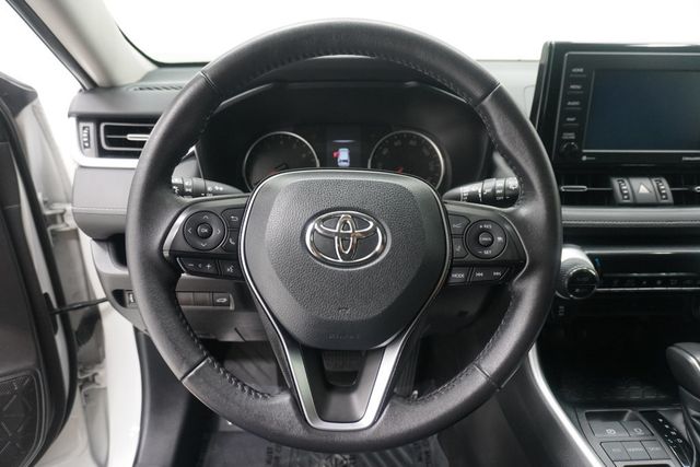 2021 Toyota RAV4 XLE Premium FWD - 23023599 - 15