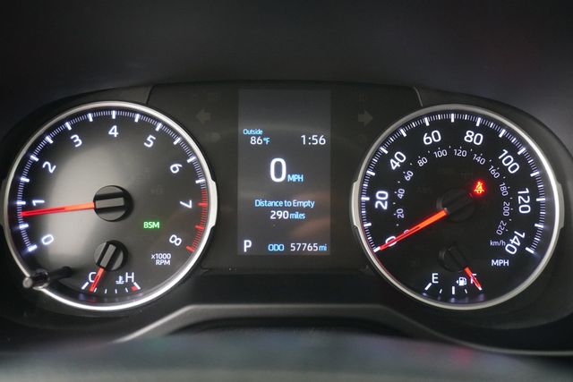 2021 Toyota RAV4 XLE Premium FWD - 23023599 - 16