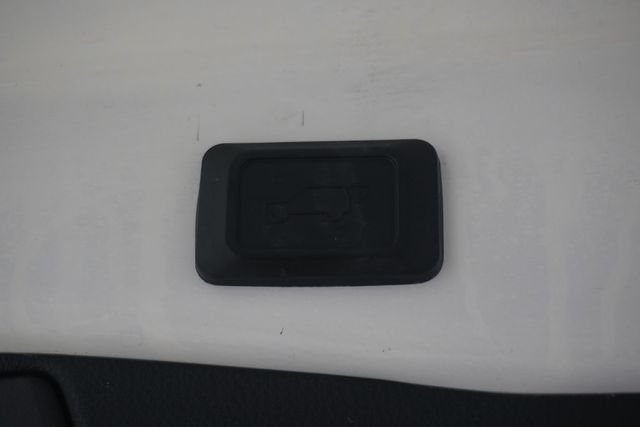 2021 Toyota RAV4 XLE Premium FWD - 23023599 - 26