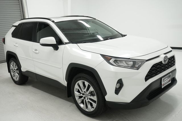 2021 Toyota RAV4 XLE Premium FWD - 23023599 - 2