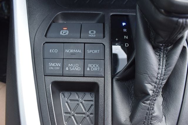 2021 Toyota RAV4 XP PACKAGE LE AWD - 22884557 - 8