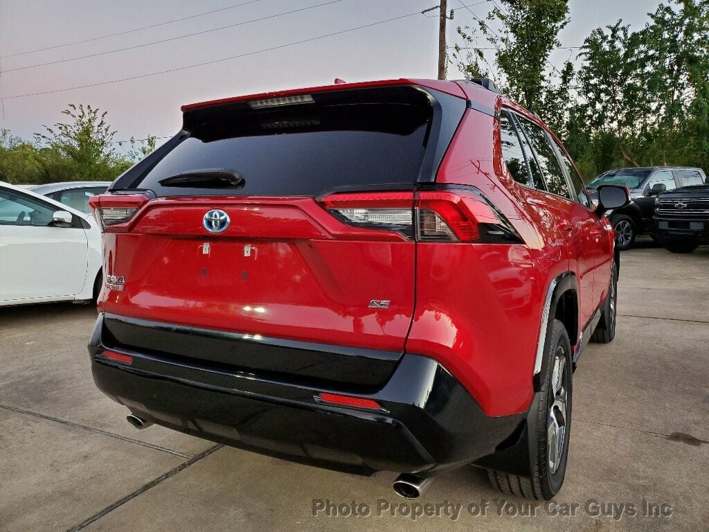 2021 Toyota RAV4 Prime SE - 22668783 - 11