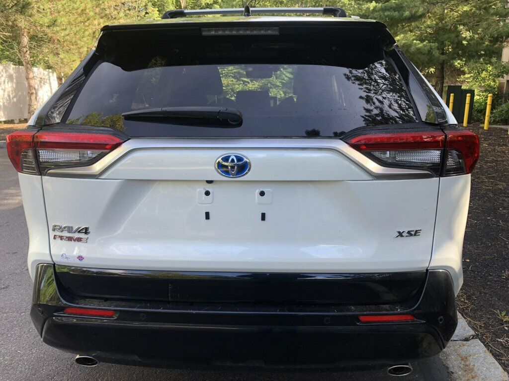 2021 Toyota RAV4 Prime XSE - 23085902 - 3