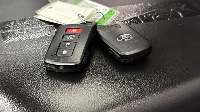 2021 Toyota Sequoia TRD Pro 4WD - 23035593 - 54