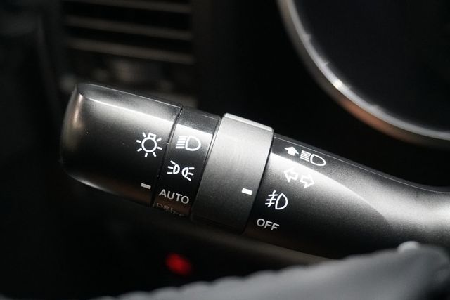 2021 Toyota Sequoia TRD Sport 4WD - 22994939 - 24