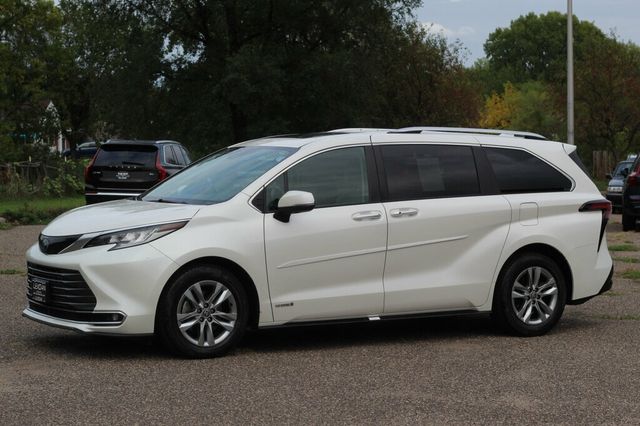 2021 Toyota Sienna AWD ONE OWNER LIMITED W/ NAVIGATION, LEATHER, MOONROOF - 23069471 - 16