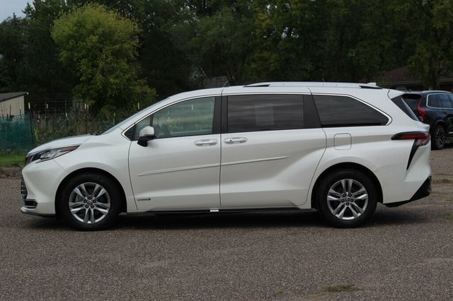 2021 Toyota Sienna AWD ONE OWNER LIMITED W/ NAVIGATION, LEATHER, MOONROOF - 23069471 - 17