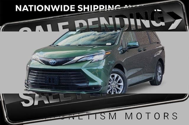 2021 Toyota Sienna Hybrid LE - 23018050 - 0