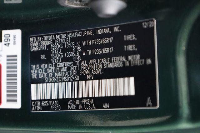 2021 Toyota Sienna Hybrid LE - 23018050 - 11