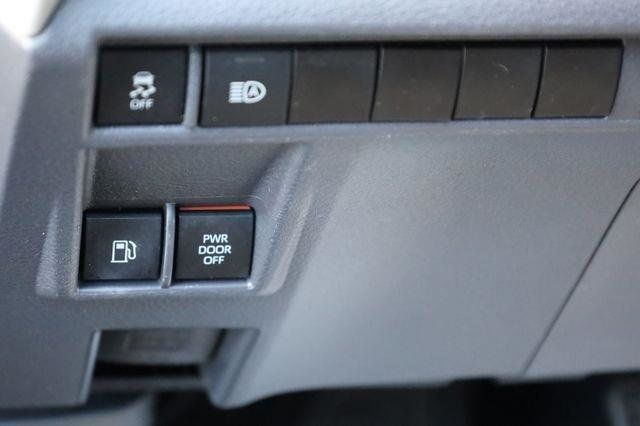 2021 Toyota Sienna Hybrid LE - 23018050 - 26