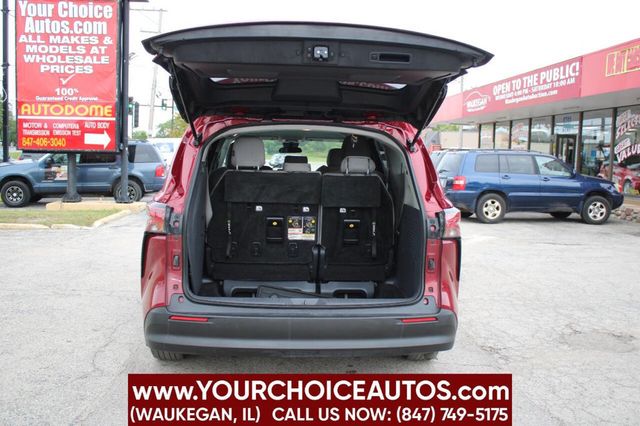 2021 Toyota Sienna LE FWD 8-Passenger - 22909493 - 10