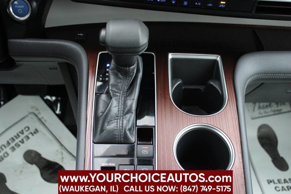 2021 Toyota Sienna LE FWD 8-Passenger - 22909493 - 21