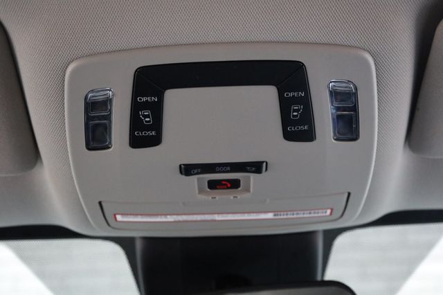 2021 Toyota Sienna LE FWD 8-Passenger - 22947448 - 29