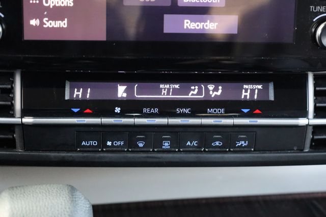 2021 Toyota Sienna LE FWD 8-Passenger - 22947448 - 34