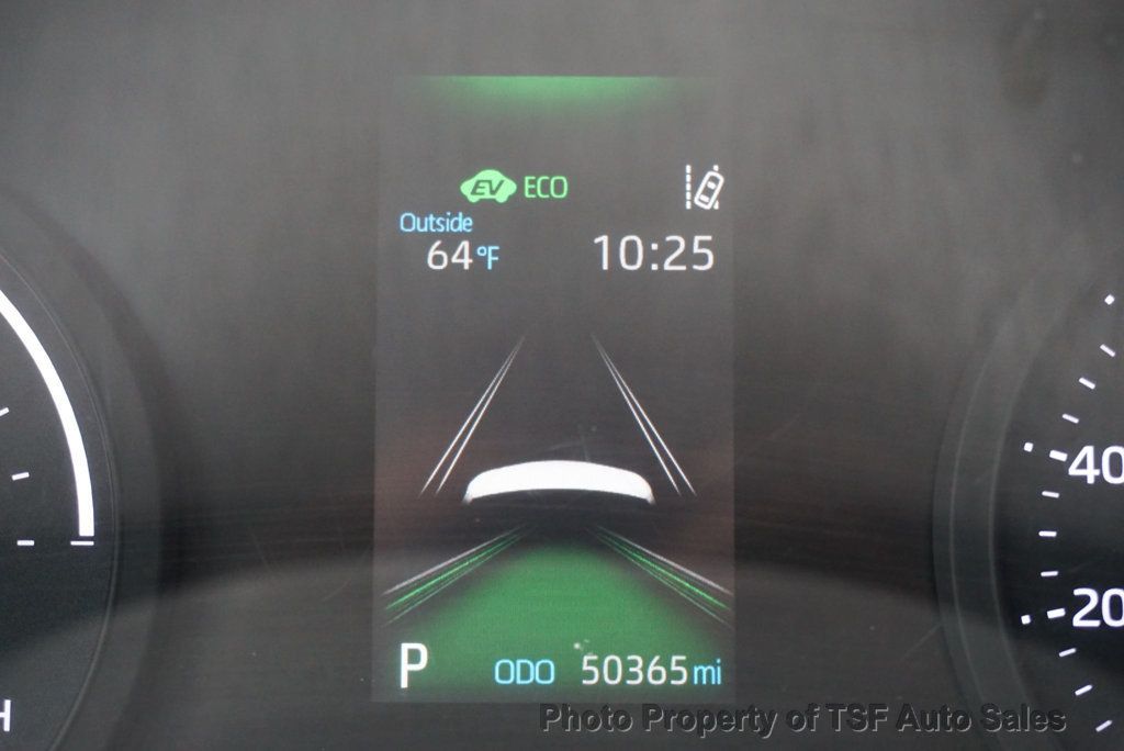 2021 Toyota Sienna LE FWD 8-Passenger - 23019795 - 33