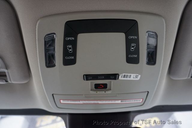 2021 Toyota Sienna LE FWD 8-Passenger - 23019795 - 38