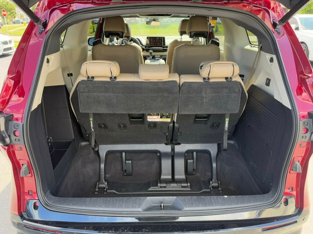 2021 Toyota Sienna Limited photo 41