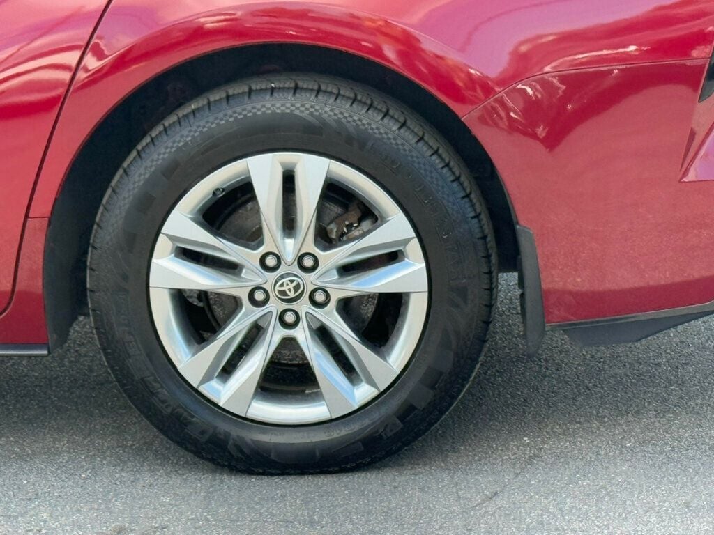 2021 Toyota Sienna Limited photo 46