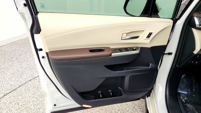 2021 Toyota Sienna Platinum AWD 7-Seater - 23091681 - 10