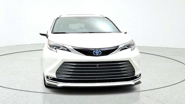 2021 Toyota Sienna Platinum AWD 7-Seater - 23091681 - 1