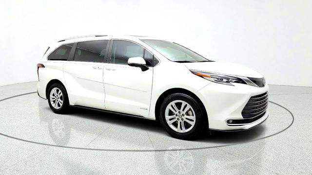 2021 Toyota Sienna Platinum AWD 7-Seater - 23091681 - 2