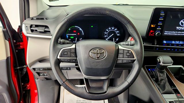 2021 Toyota Sienna XLE, 7-Seating - 22971265 - 13