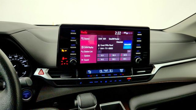 2021 Toyota Sienna XLE, 7-Seating - 22971265 - 17