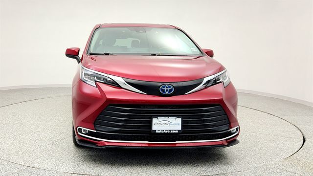 2021 Toyota Sienna XLE, 7-Seating - 22971265 - 1