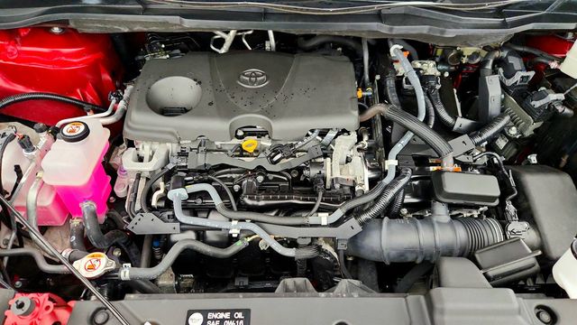 2021 Toyota Sienna XLE, 7-Seating - 22971265 - 26