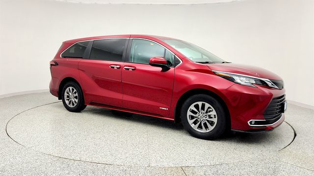 2021 Toyota Sienna XLE, 7-Seating - 22971265 - 2