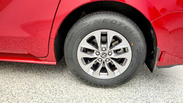 2021 Toyota Sienna XLE, 7-Seating - 22971265 - 8