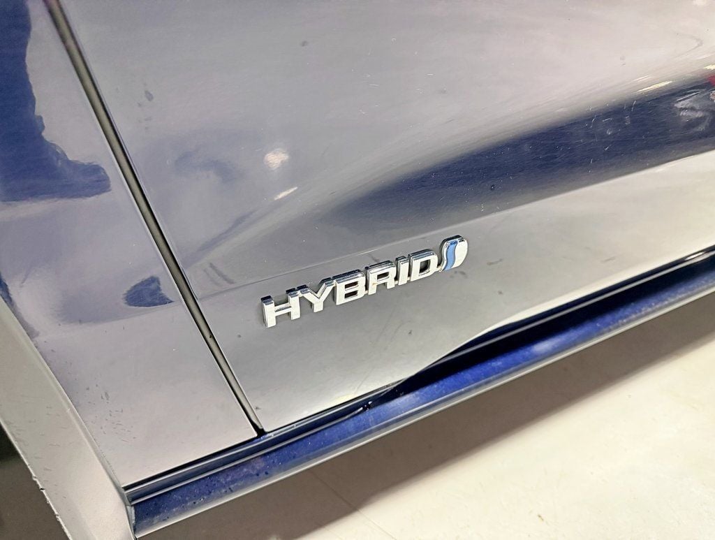 2021 Toyota Sienna XLE AWD 7-Passenger - 22952183 - 9