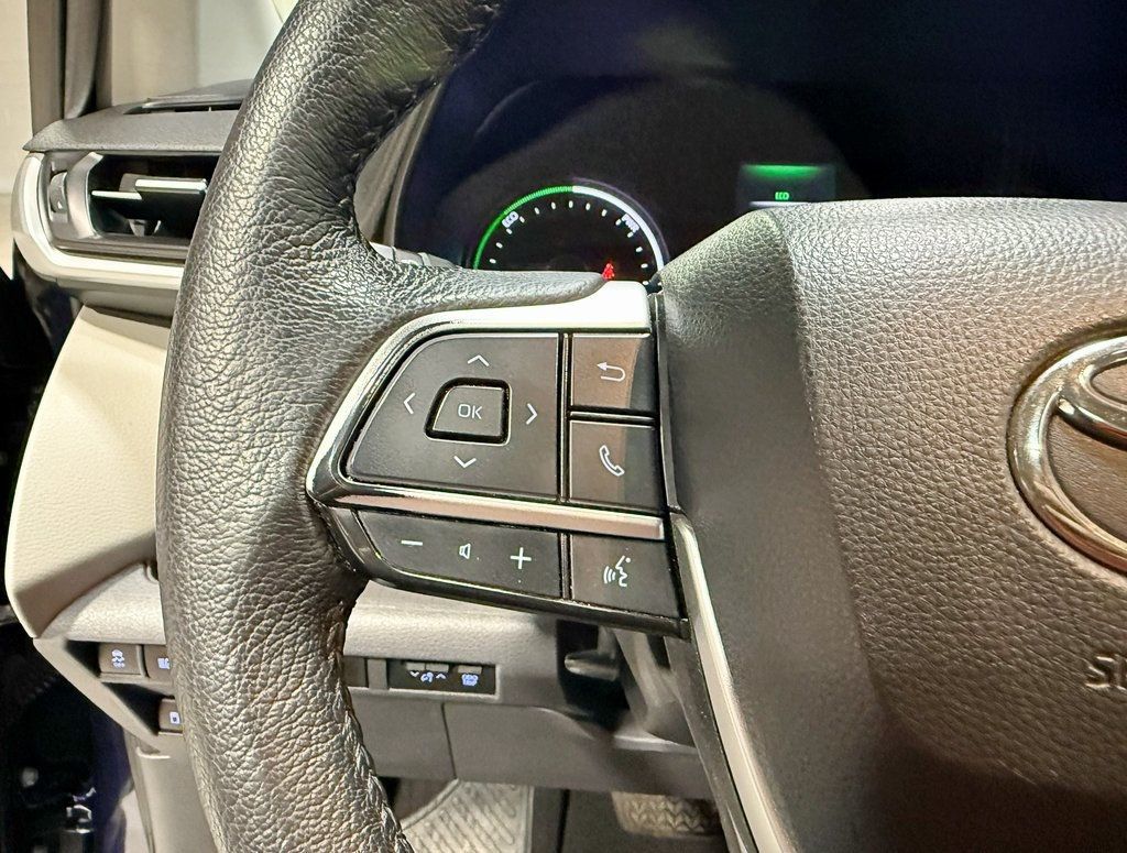 2021 Toyota Sienna XLE AWD 7-Passenger - 22952183 - 13