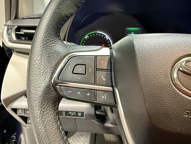 2021 Toyota Sienna XLE AWD 7-Passenger - 22952183 - 13