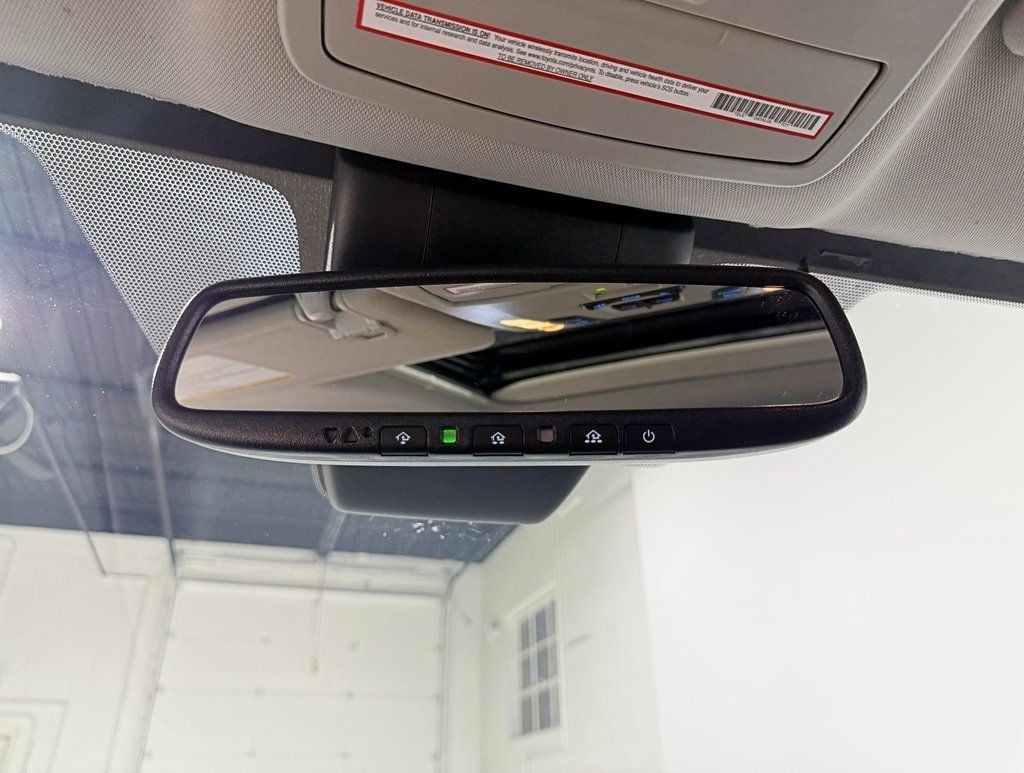 2021 Toyota Sienna XLE AWD 7-Passenger - 22952183 - 25