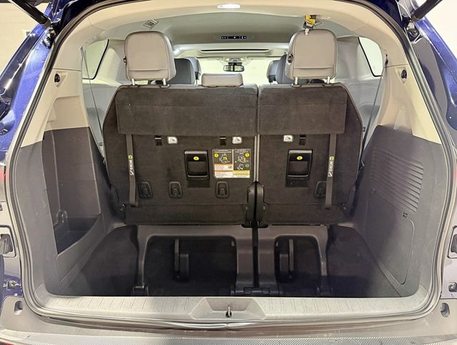 2021 Toyota Sienna XLE AWD 7-Passenger - 22952183 - 37