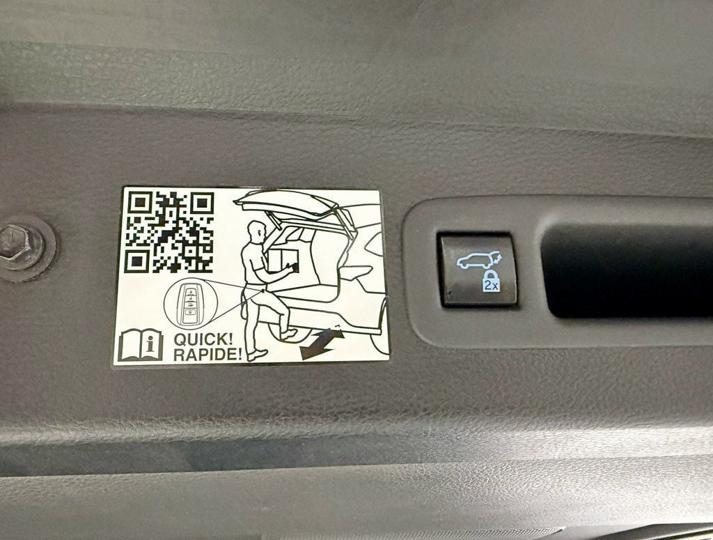 2021 Toyota Sienna XLE AWD 7-Passenger - 22952183 - 38