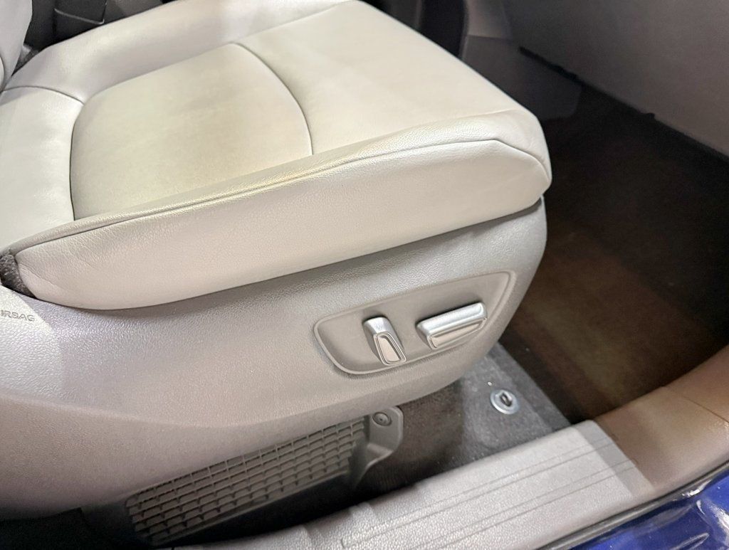 2021 Toyota Sienna XLE AWD 7-Passenger - 22952183 - 47