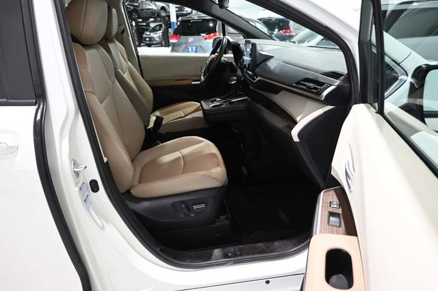 2021 Toyota Sienna XLE AWD 7-Passenger - 23092641 - 15