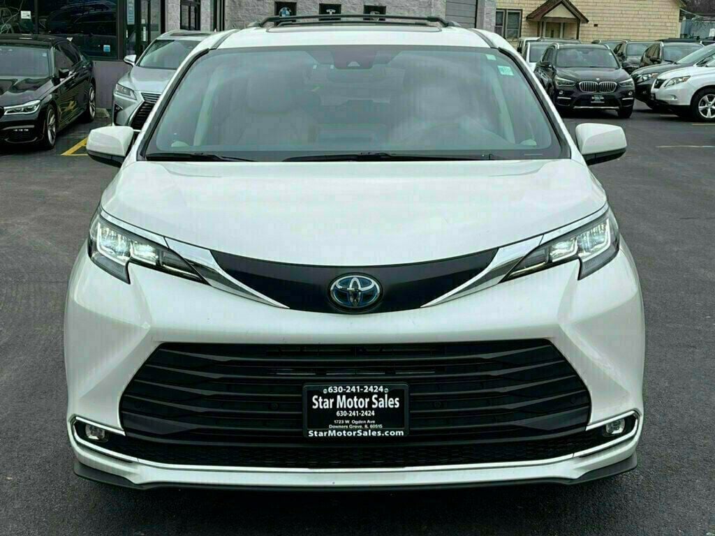 2021 Toyota Sienna XLE FWD 7-Passenger - 22765451 - 12