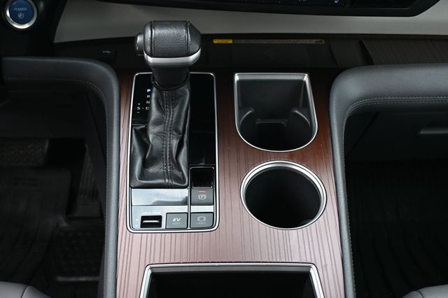 2021 Toyota Sienna XLE FWD 8-Passenger - 22950082 - 9