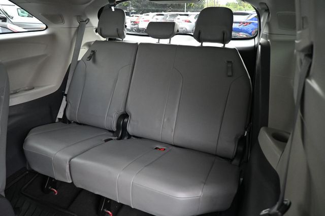 2021 Toyota Sienna XLE Hybrid  - 22950082 - 12
